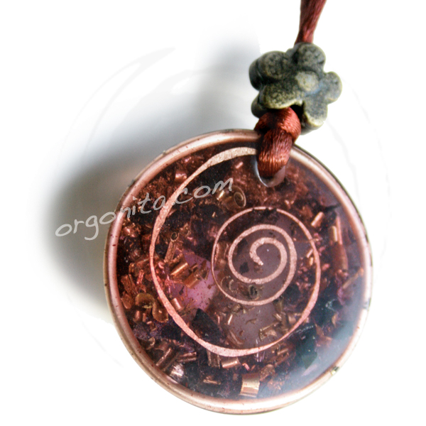 Colgante de Orgonite con Shunguite y Cuarzo Rosa