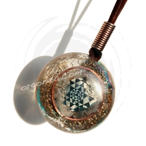 Colgante de Orgonite 3530 SRI YANTRA
