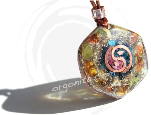 Colgante de Orgonite 4320 - YINYANG - FLOR DE LA VIDA