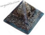 Pirámide de Orgonite 0076