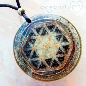 Colgante de Orgonite 8777 - FLOR DE LA VIDA 