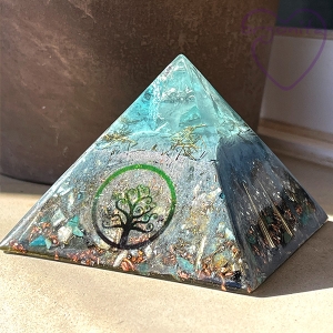 ARBOL DE LA VIDA - PIRAMIDE  de Orgonite 3833