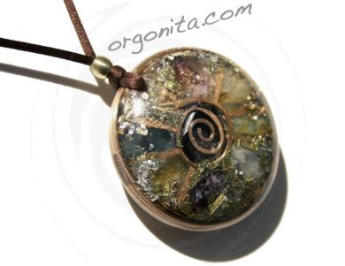  Colgante de orgonita_orgonite_orgonitas_orgonites Flor de Lis con geometria sagrada flor de la Vida y el SOL