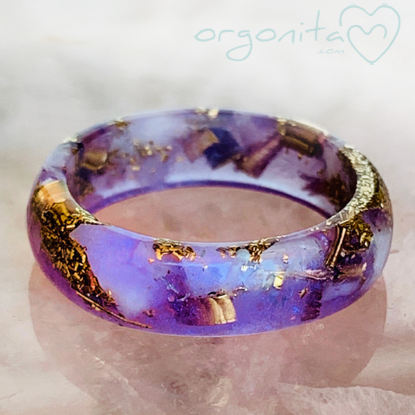 Anillo de orgonita con Cuarzo Blanco o lechoso de Montserrat barcelona