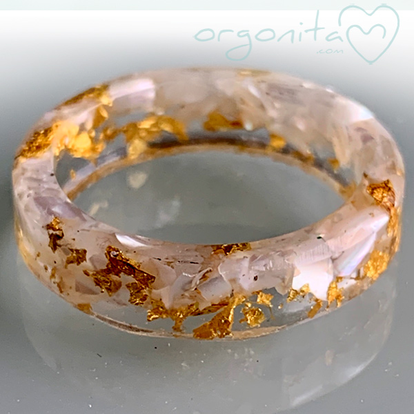 Anillo de orgonita con Madreperla o Nacar