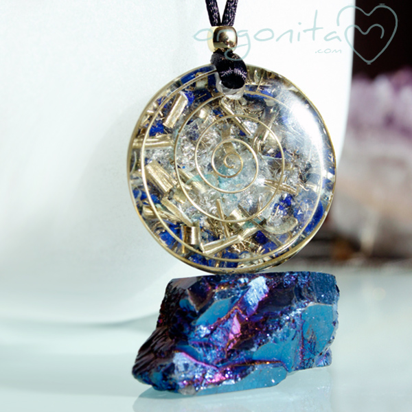 Orgonite de CUARZO AURA TITANIO