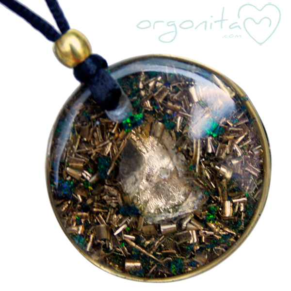 COmprar colgante de Orgonite u ORGONITA con flor natural de Drimia maritima o Urginea maritima