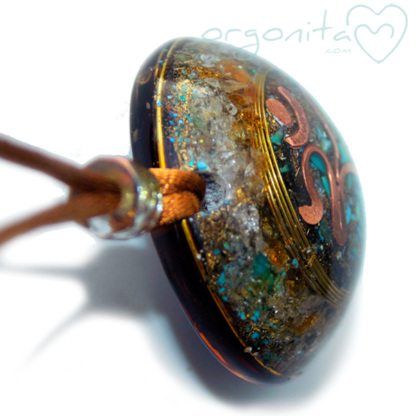Colgante de Orgonita con vibracion OM