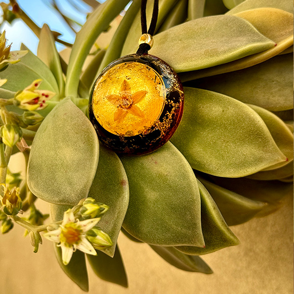 Orgonita con Flor natural