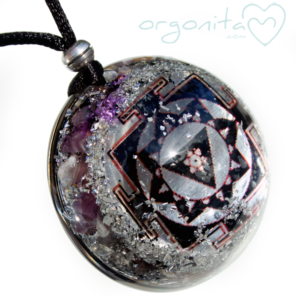YANTRA GANESHA en colgante de orgonita